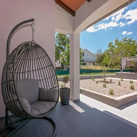 Vila Astrid Labin (Istria)